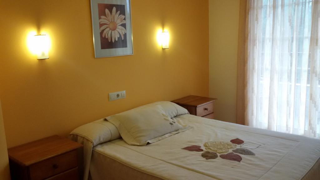 Hostal Restaurante Rancheiro Vigo Bagian luar foto